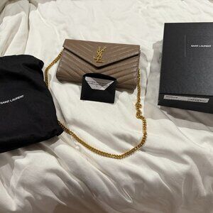 Saint Laurent Grain De Poudre Taupe Clutch/Crossbody